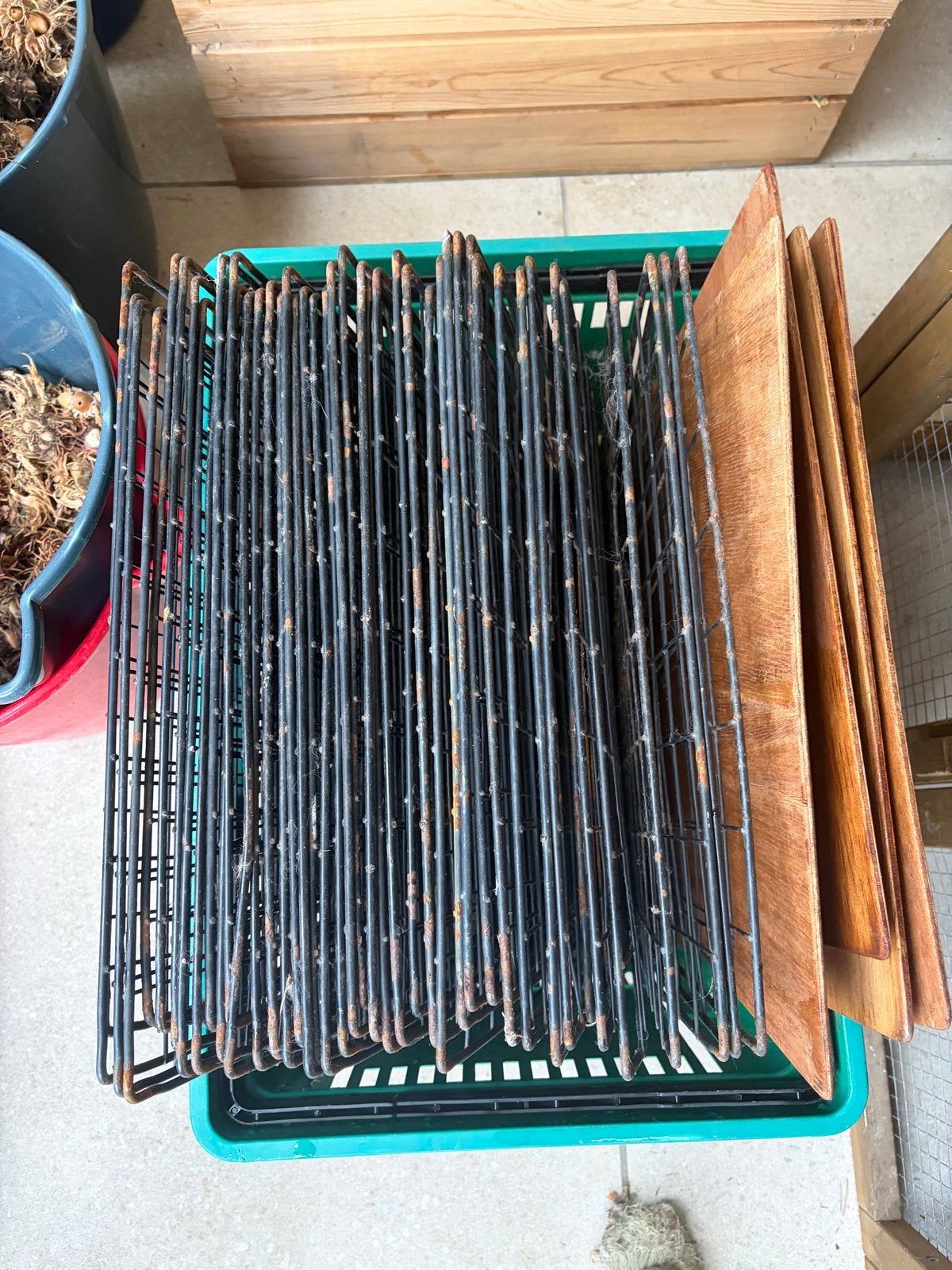 Metalen roosters voor maken van buitenren (35x35), Ren, Ophalen, Cavia, Minder dan 60 cm