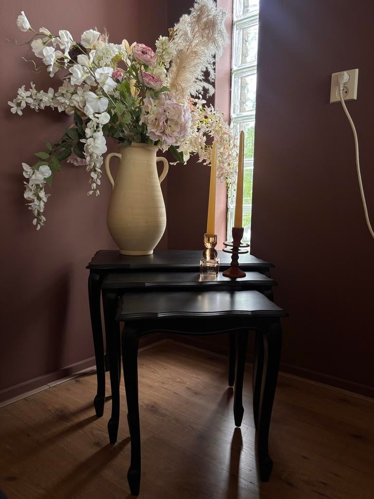 Vintage Queen Ann bijzettafeltjes - Zwart gerestaureerd, Huis en Inrichting, Tafels | Sidetables, 50 tot 100 cm, Ophalen of Verzenden