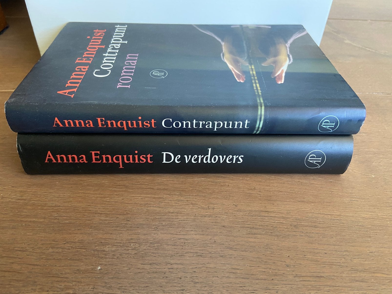 2 boeken Anna Enquist, Ophalen of Verzenden, Zo goed als nieuw