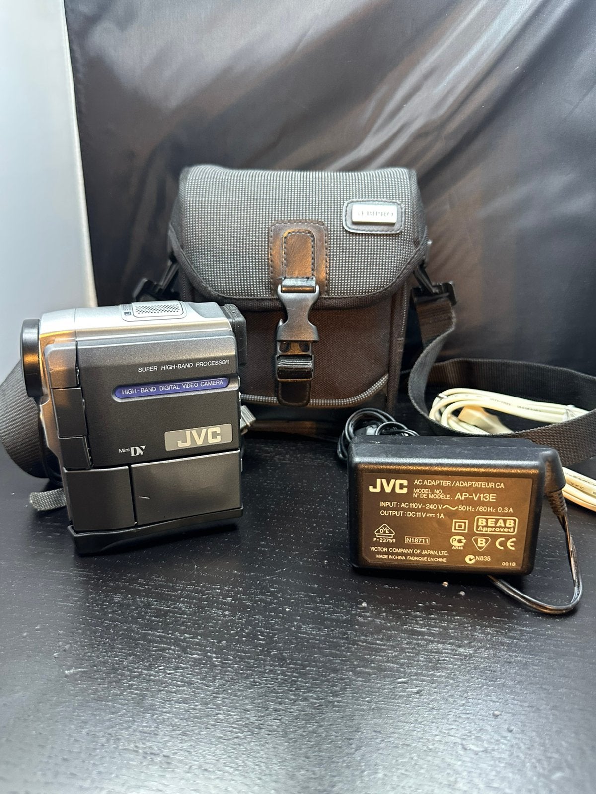 JVC GR-DVX400EG MiniDV videocamera - Werkend met adapter, Mini dv, S, JVC, Zo goed als nieuw