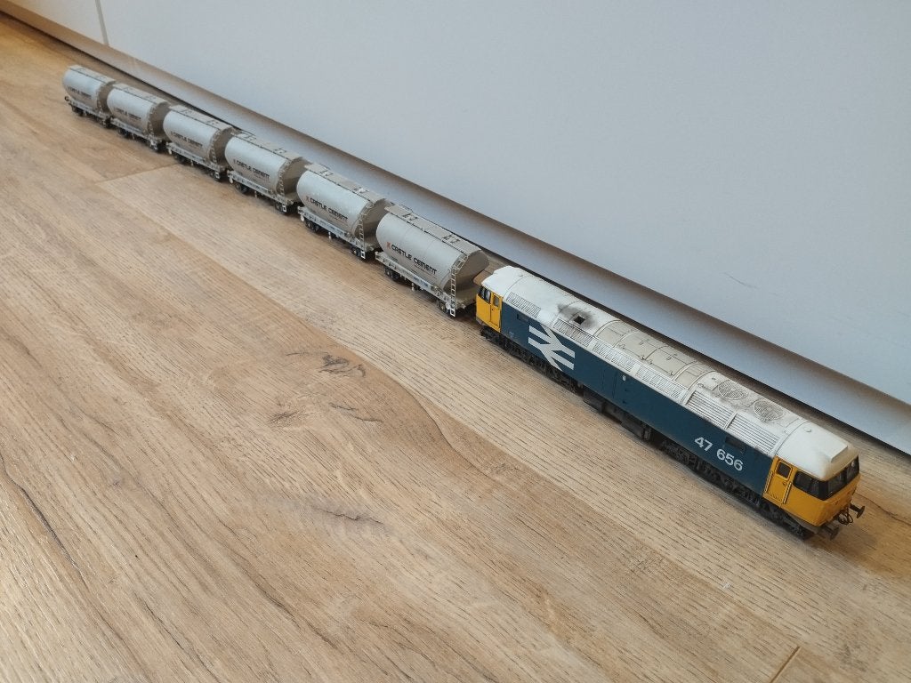 Volledige Britse trein - OO / HO schaal Accurascale + hornby, Overige merken, Treinset, Gelijkstroom, Ophalen of Verzenden