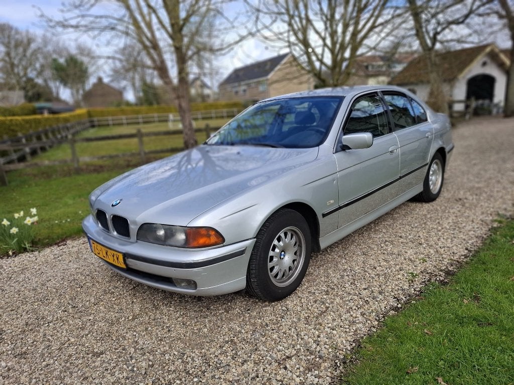 BMW 5-Serie 2.5 I 523 AUT 1998 Grijs, Automaat, Zwart, 2494 cc, Elektrische ramen