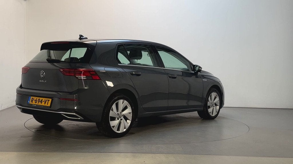 Volkswagen Golf 1.5 TSI Style LED Alcantara Stoelverwarming, Auto's, Volkswagen, Voorwielaandrijving, 4 cilinders, Met garantie (alle)