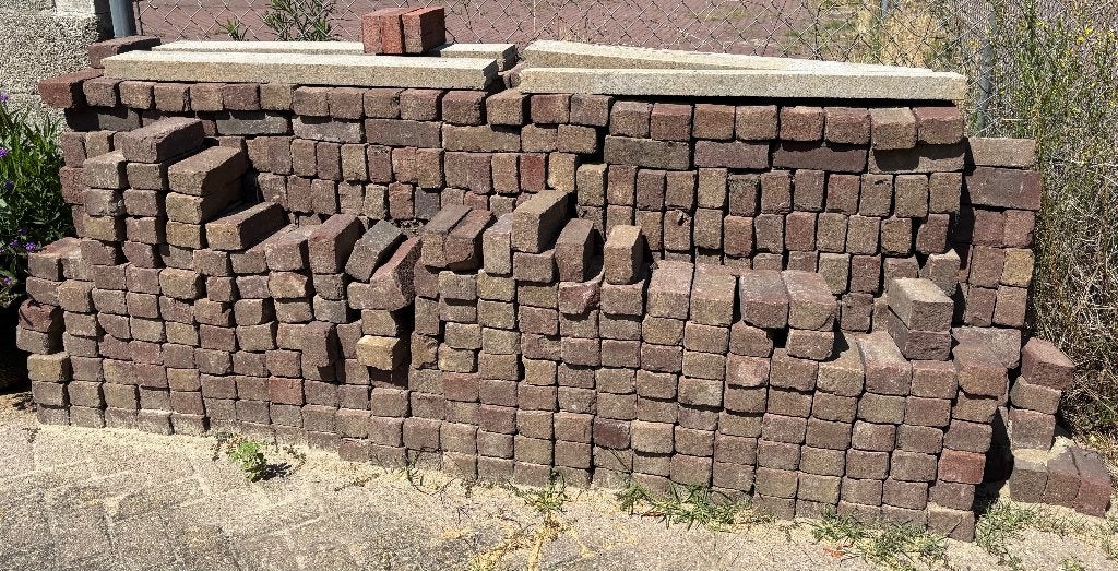 Dikformaat oude klinkers 20 x 6,5 8-10 m2, Tuin en Terras, Tegels en Klinkers, Ophalen, Overige materialen, Gebruikt, Klinkers