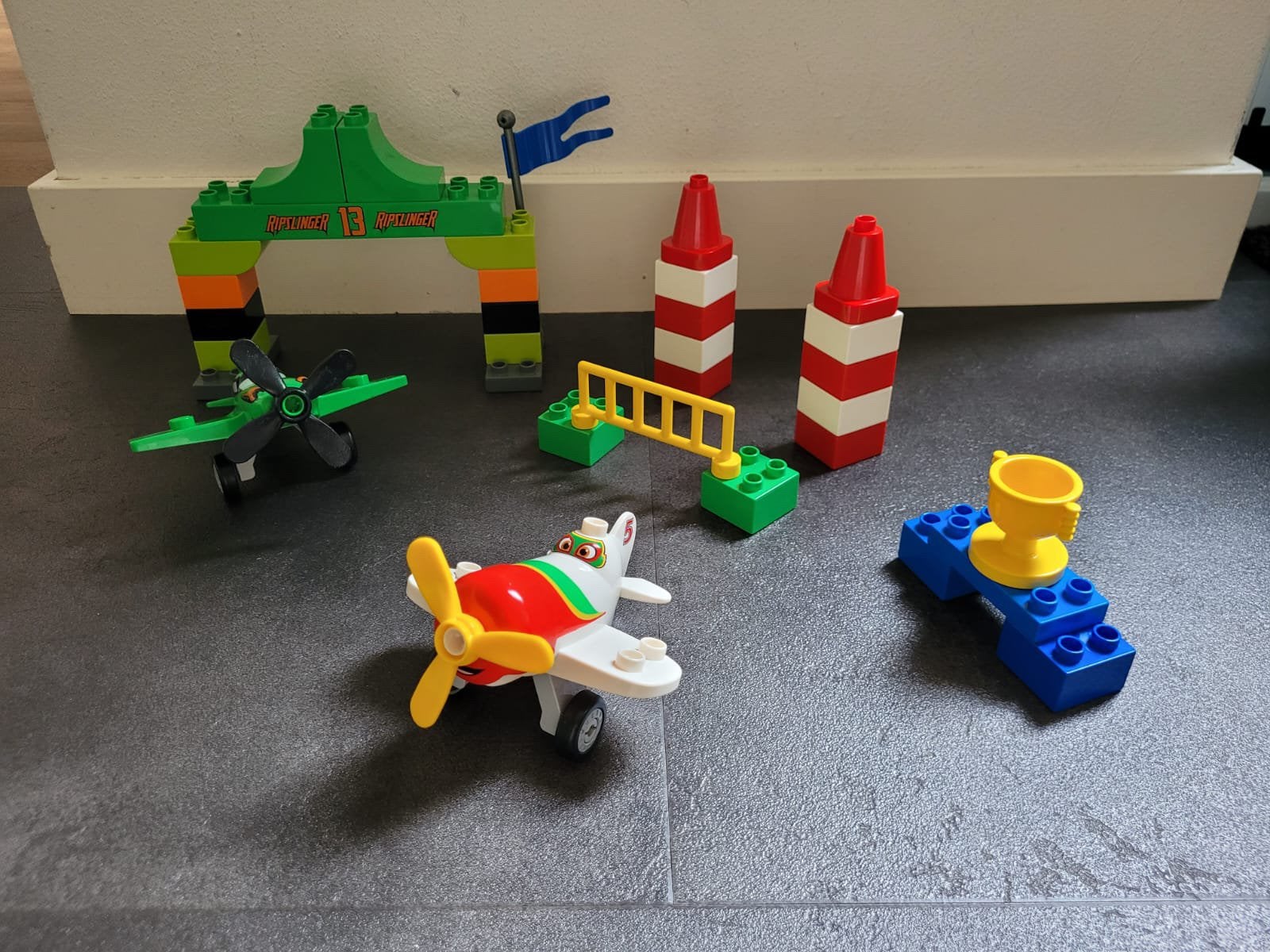 Duplo 10510 Ripslinger’s Air Race, Overige typen, Onbekend, Ophalen of Verzenden, Zo goed als nieuw