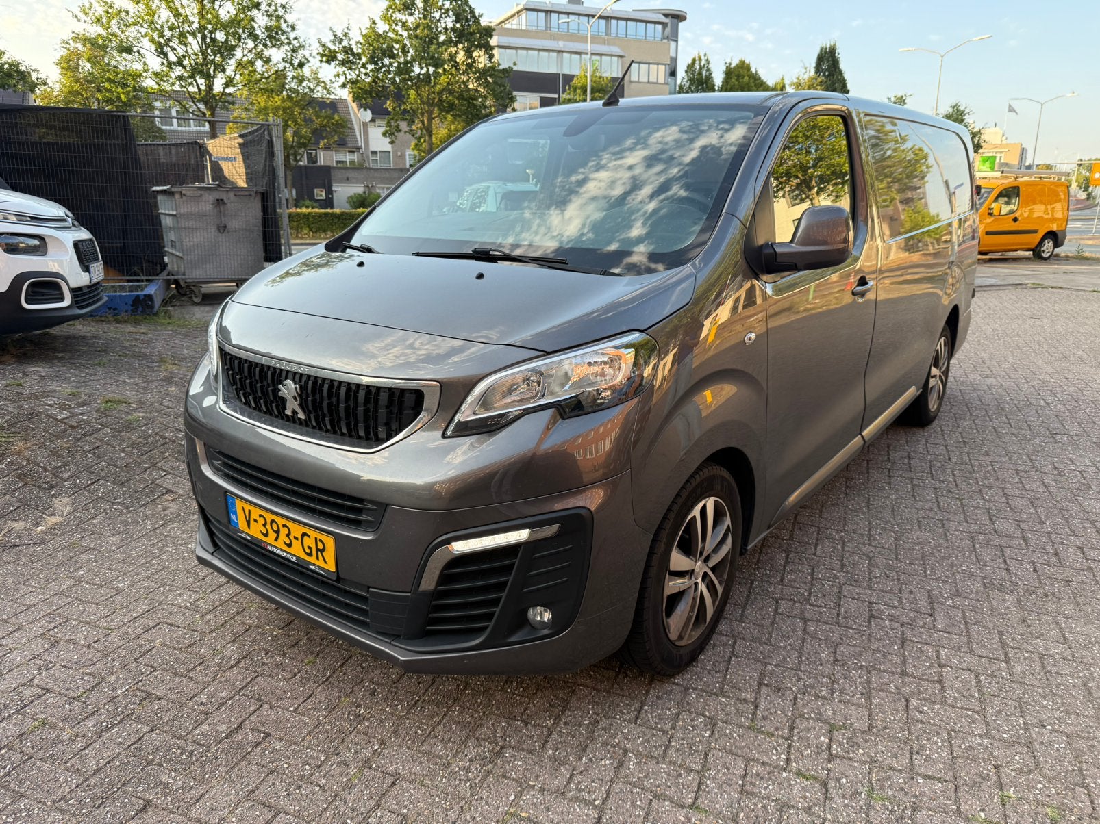 Peugeot Expert 227S GB 2.0 Bluehdi 150pk 3p. STT Verh., Auto's, Voorwielaandrijving, 4 cilinders, Origineel Nederlands, 19 km/l