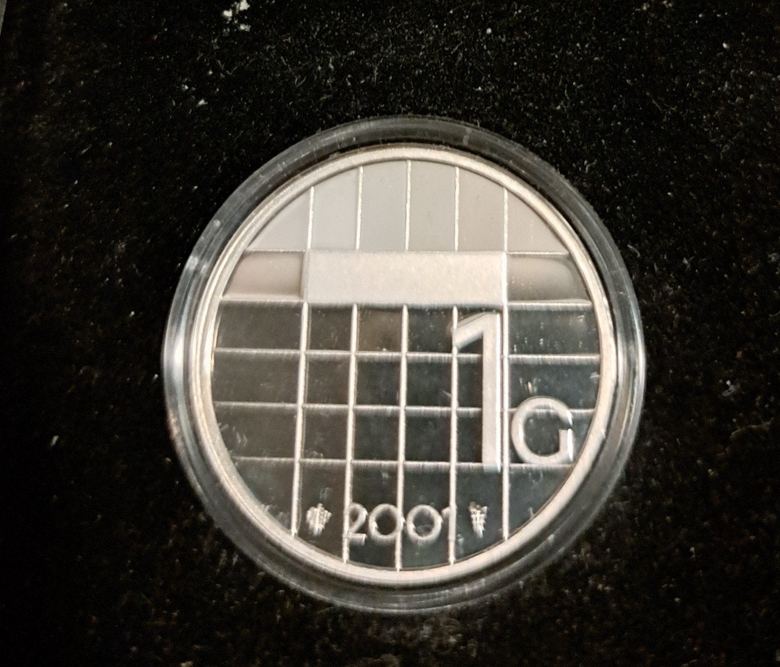 Laatste Zilveren Gulden 2001 Proof in cassette 8x, Postzegels en Munten, Verzenden, Koningin Beatrix, 1 gulden, Zilver