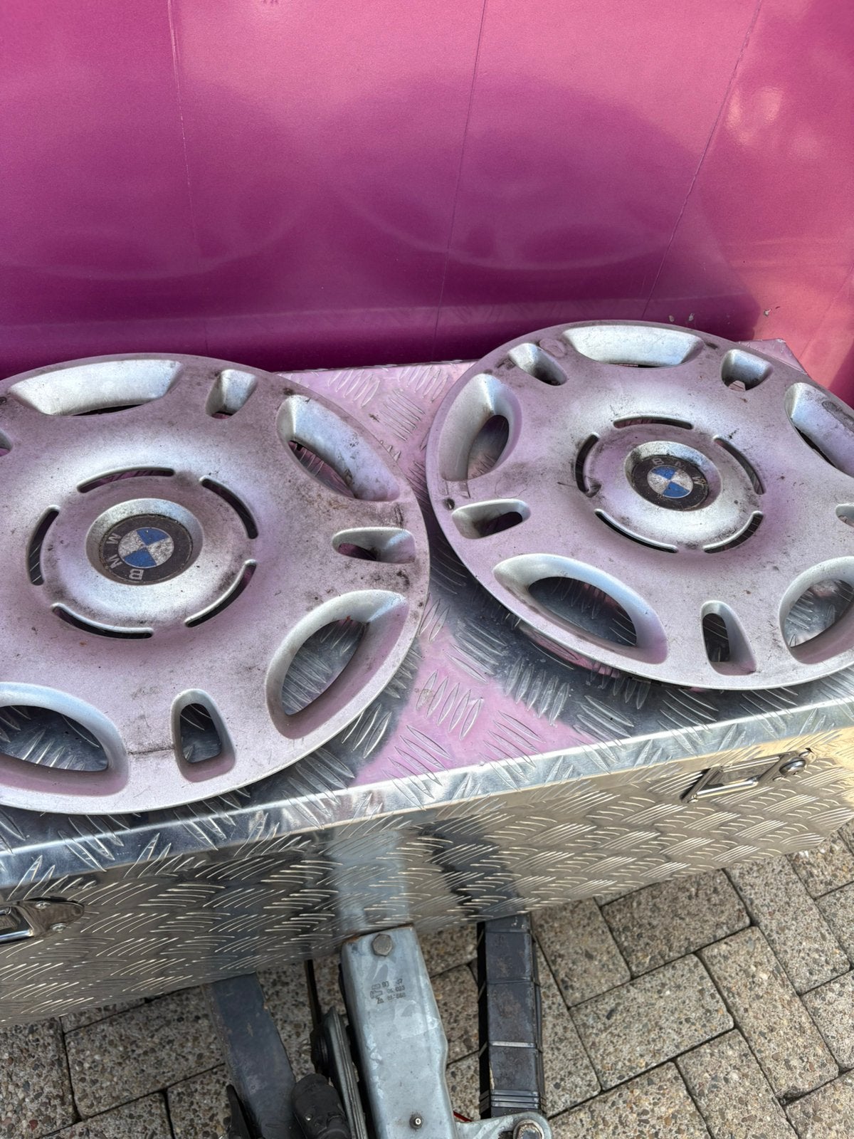 2X 15inch WIELDOPPEN (AANHANGER), Ophalen of Verzenden, Gebruikt