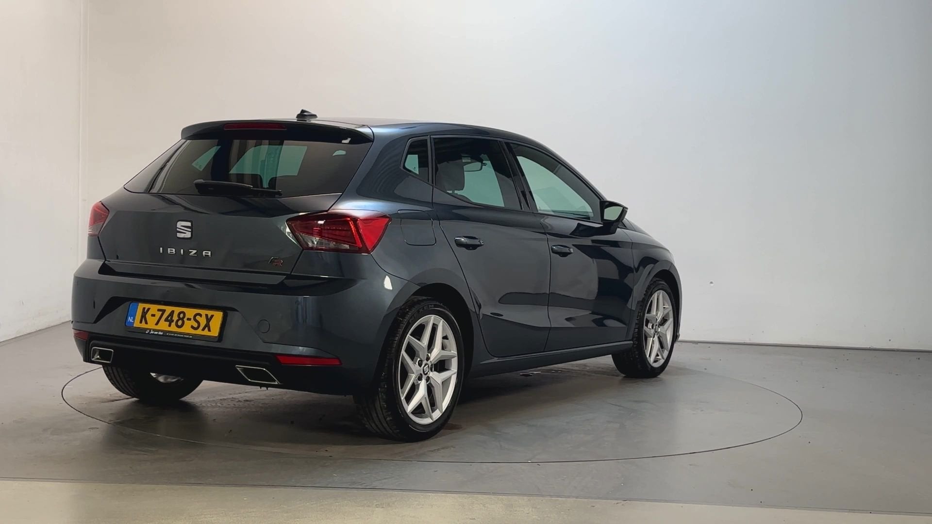 Seat Ibiza 1.0 TSI FR Business Intense Camera Navigatie DAB+, Auto's, Dealer onderhouden, Stof, Met garantie (alle), Ibiza