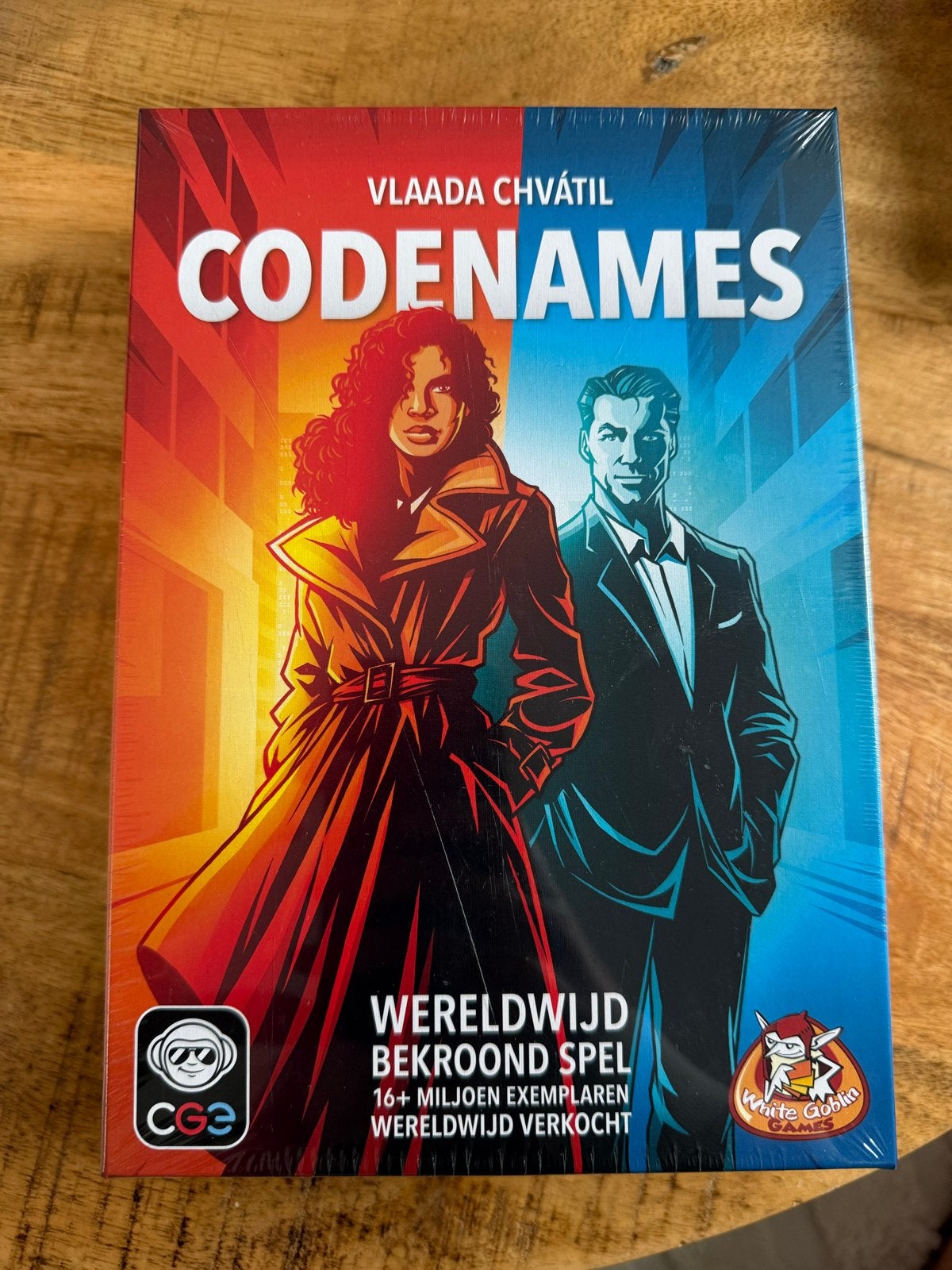 Codenames gezelschapsspel - Nieuw in Verpakking, Vijf spelers of meer, Ophalen of Verzenden, Nieuw