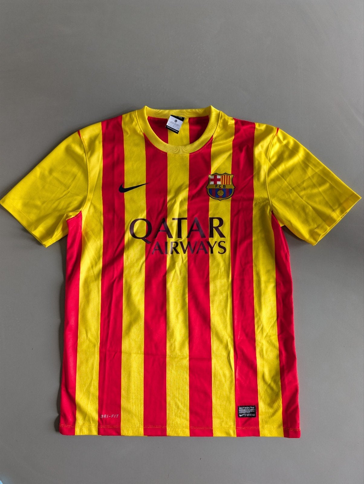 Klassiek FC Barcelona Thuisshirt 2013/2014 - Maat M, Maat 38/40 (M), Overige typen, Nike, Ophalen of Verzenden