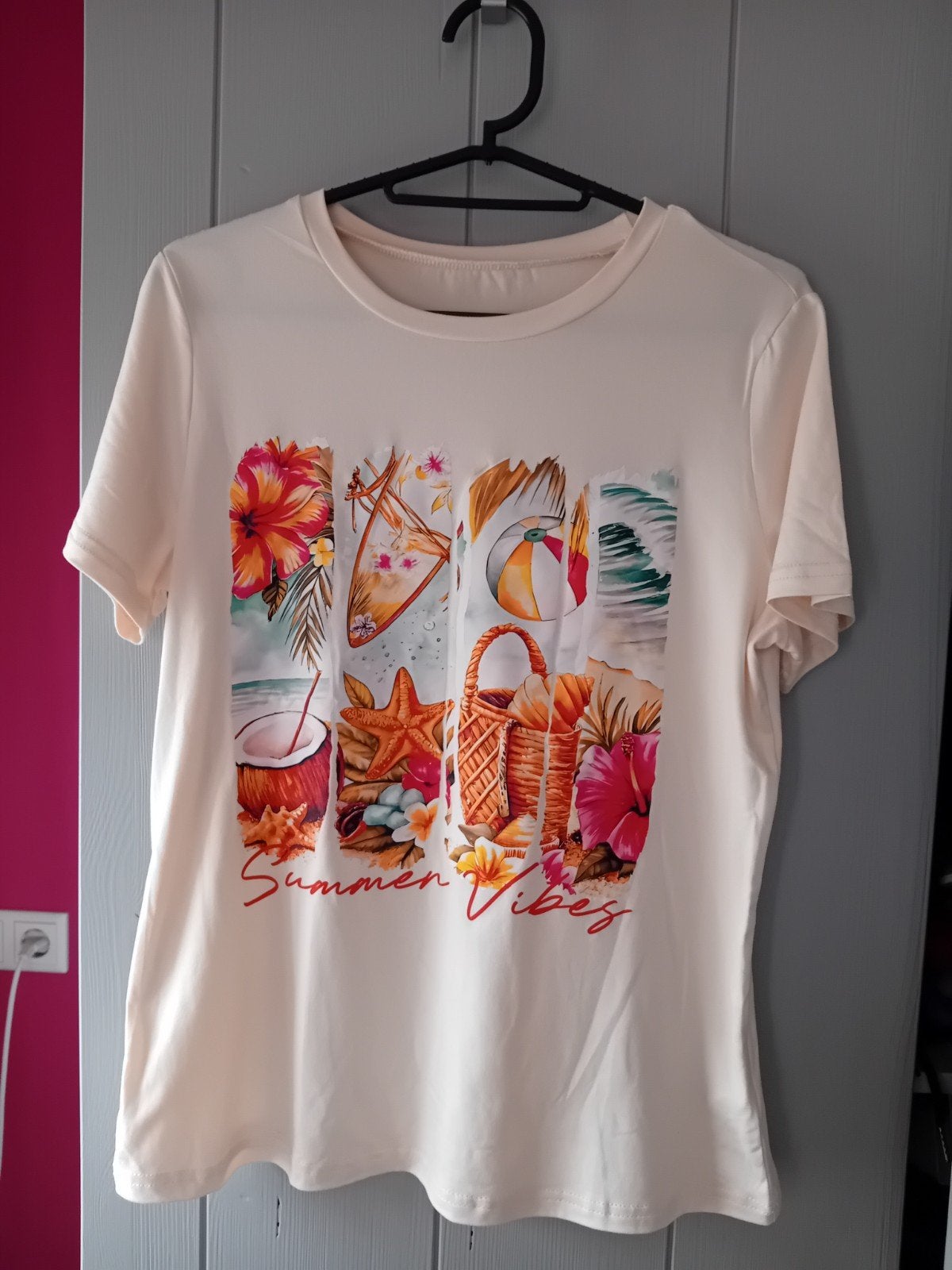 Nieuw Shein shirtje maat S met zomerse print, Ophalen, Beige, Nieuw, Korte mouw