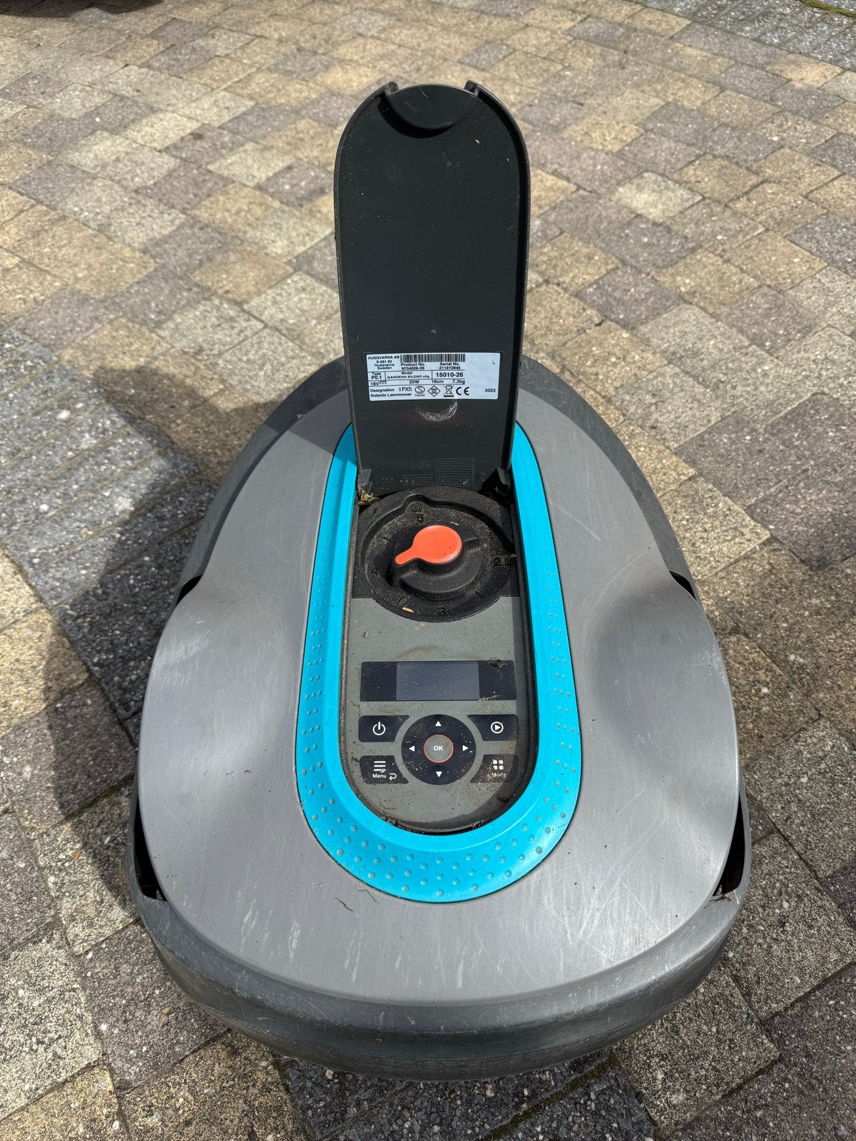 Gardena Robotmaaier Sileno City + laadstation/garage, Tuin en Terras, Ophalen of Verzenden, Gebruikt, Minder dan 20 cm, Met regensensor