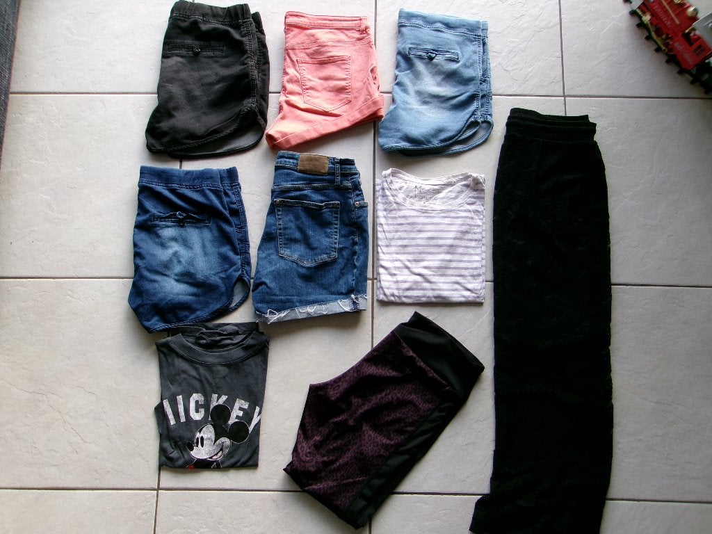 pakket dames broeken en shirts maat M 9 stuks, Ophalen of Verzenden, Zo goed als nieuw, Maat 38/40 (M)