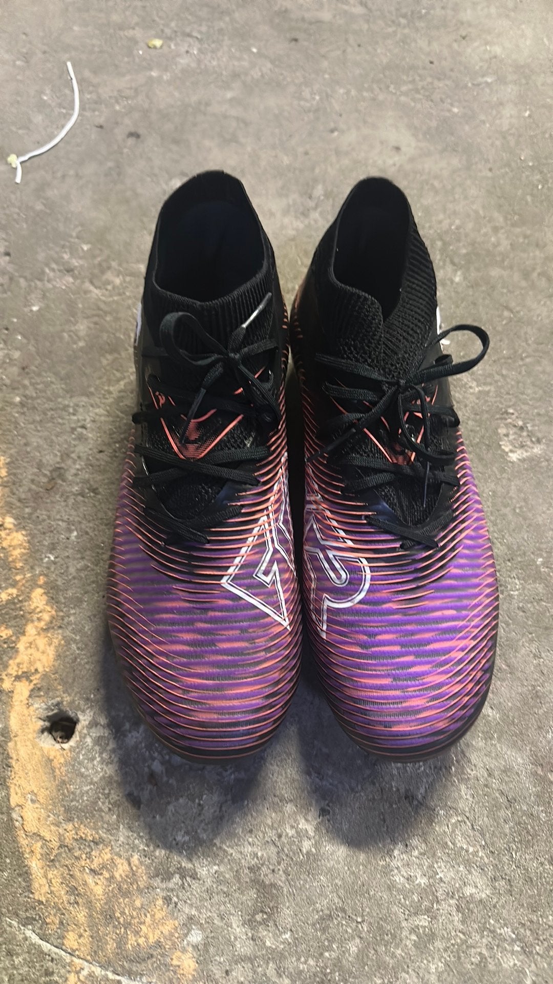 Voetbalschoenen maat 37,5 - Zo goed als nieuw, Maat XS of kleiner, Ophalen of Verzenden, Zo goed als nieuw, Schoenen