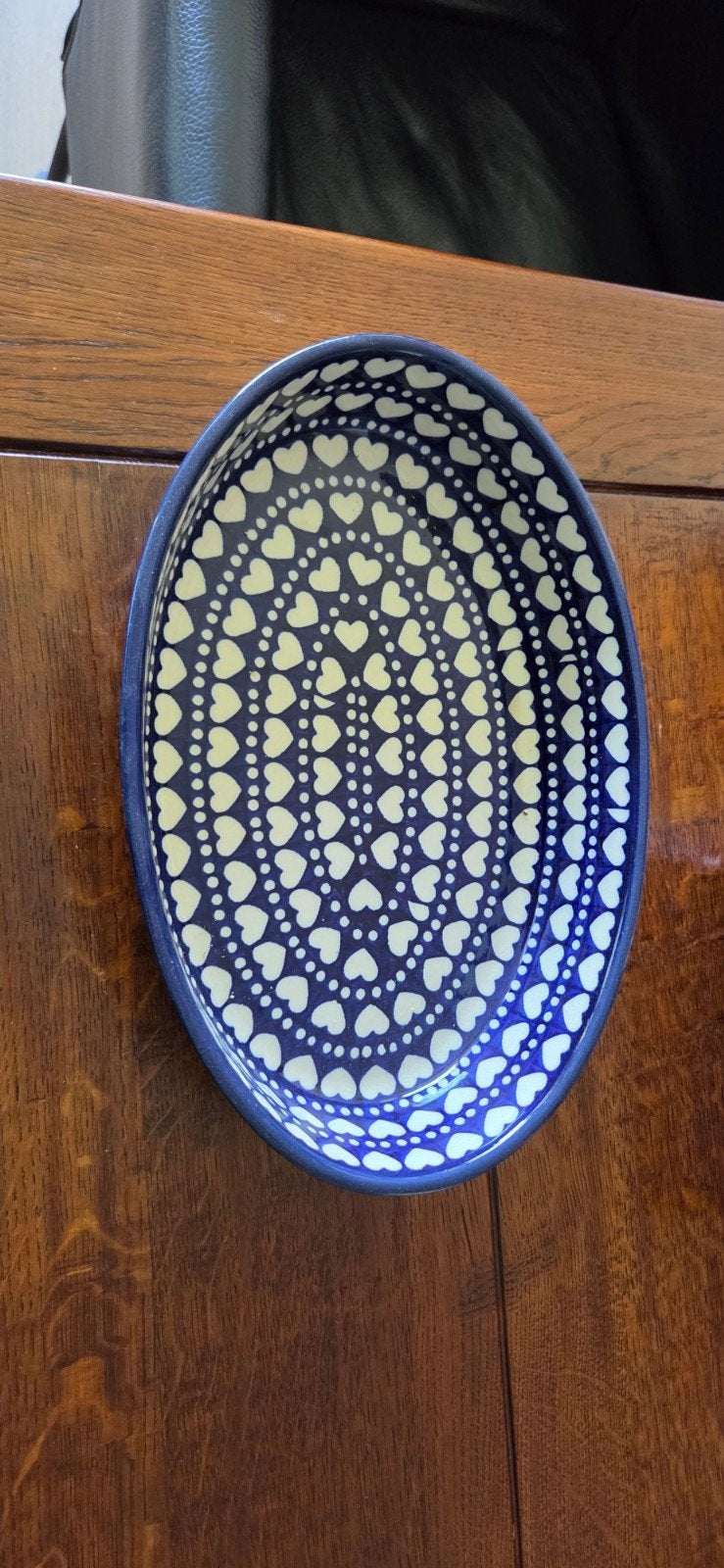 Bunzlau Schaal Ovale Ovenschaal Hartjes 30,5x21x6 cm, Ophalen, Gebruikt, Handbeschilderd, Porselein of Keramiek