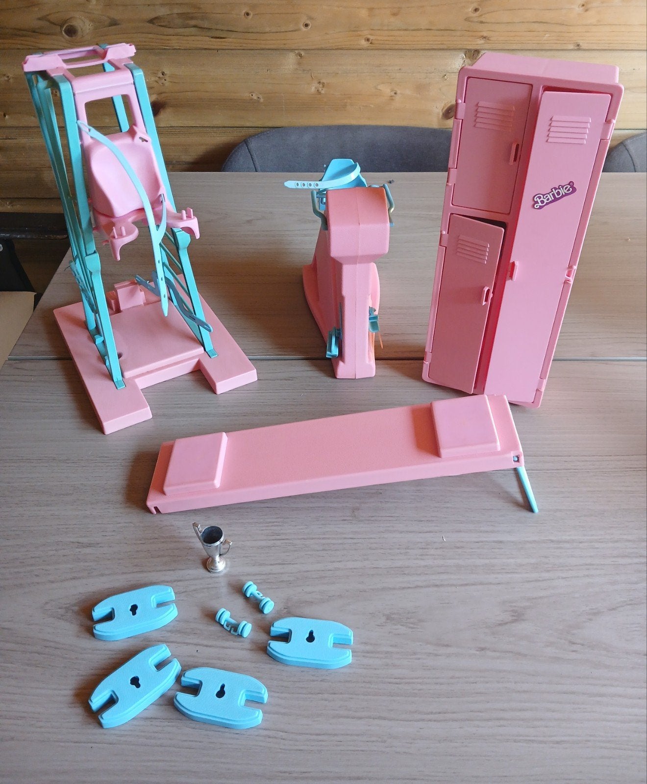 Vintage Barbie Gym Set - Roze en Blauw, Ophalen of Verzenden