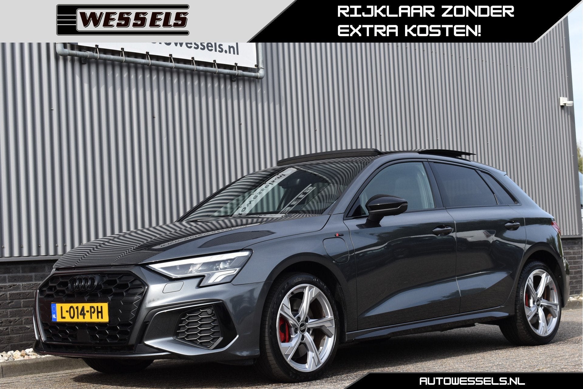 Audi A3 Sportback 45 TFSI e S edition Competition NL-auto, P, Auto's, Gebruikt, Euro 6, 4 cilinders, 71 km/l