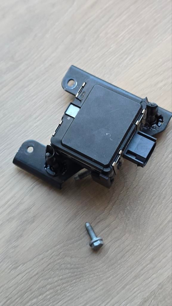 VW ACC Radar Sensor (Defect/Voor onderdelen), Ophalen of Verzenden, Volkswagen