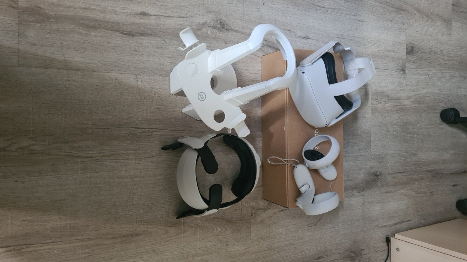 Vr bril met houder en headband, Ophalen of Verzenden, Zo goed als nieuw, Telefoon