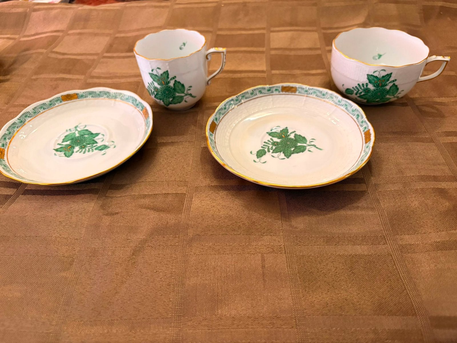 Herend kop en schotels, Ophalen of Verzenden