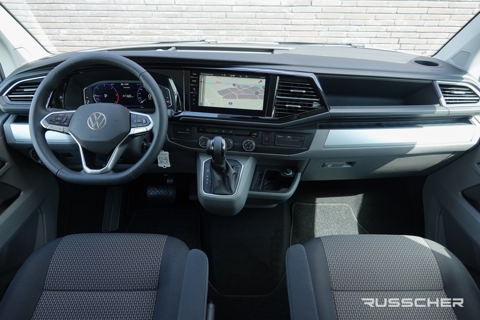 Volkswagen Transporter L2H1 2.0Tdi 150Pk DSG7 | Bulli | 28 |, Stof, Gebruikt, 4 cilinders, 150 pk