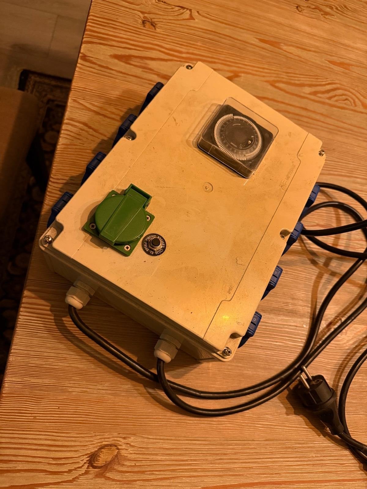 Schakelkast met tijdschakelaar en contactor, Ophalen of Verzenden, Gebruikt, Overige typen