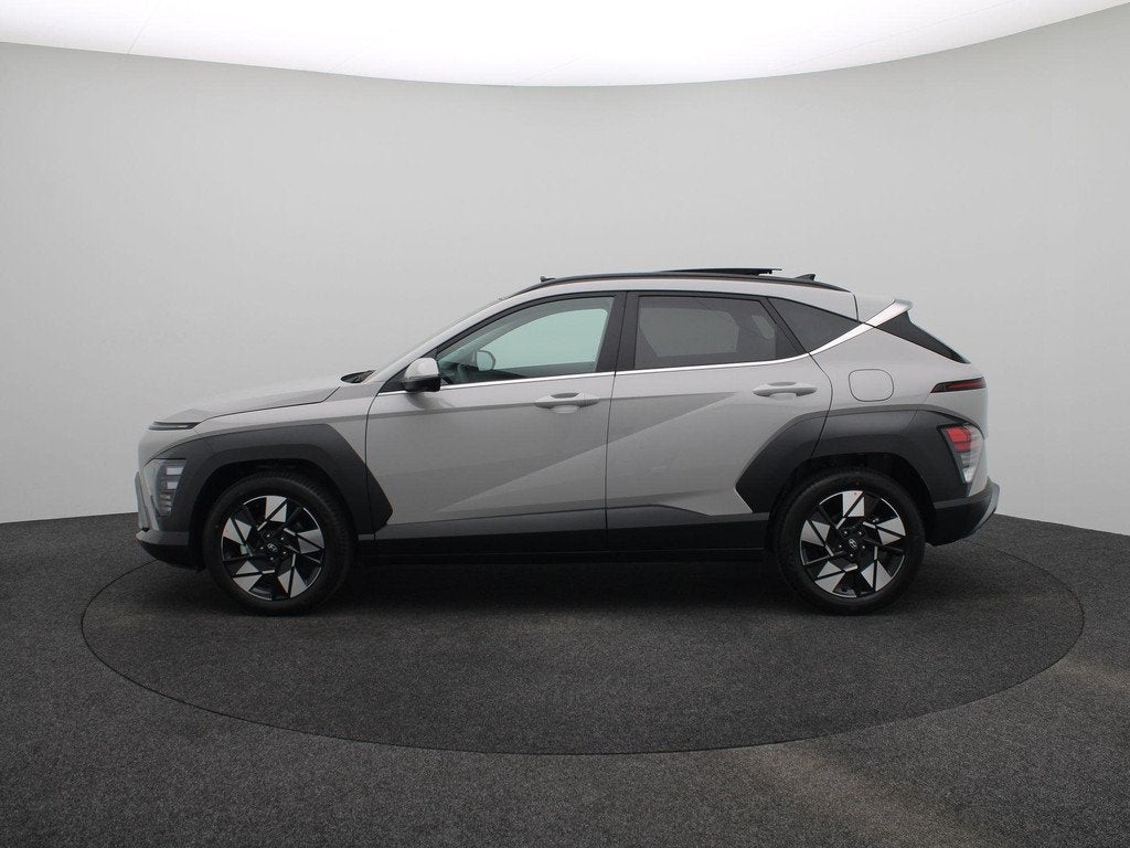 Hyundai Kona 1.6 GDI HEV Premium Sky | Adaptieve Cruise | St, Auto's, Hyundai, 137 pk, Euro 6, Met garantie (alle), Leder