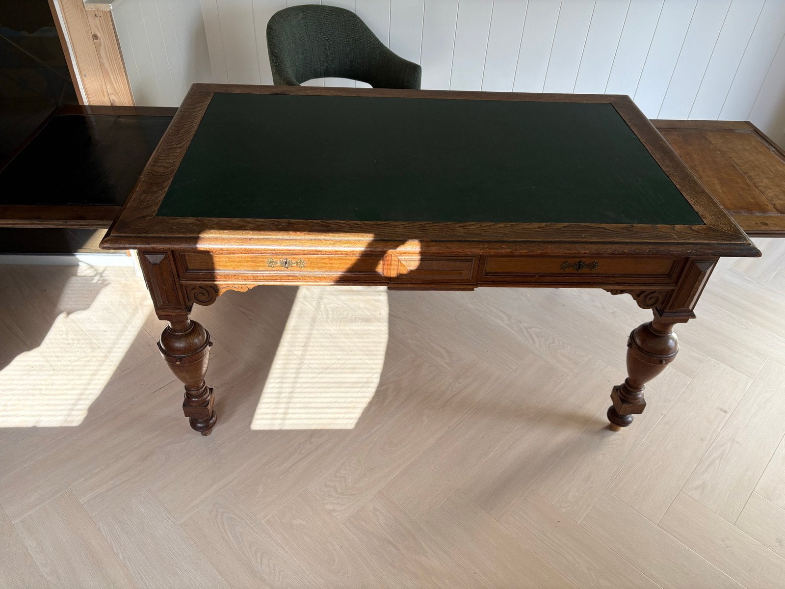 Antiek Eiken Bureau met Groen Leren Blad, Ophalen