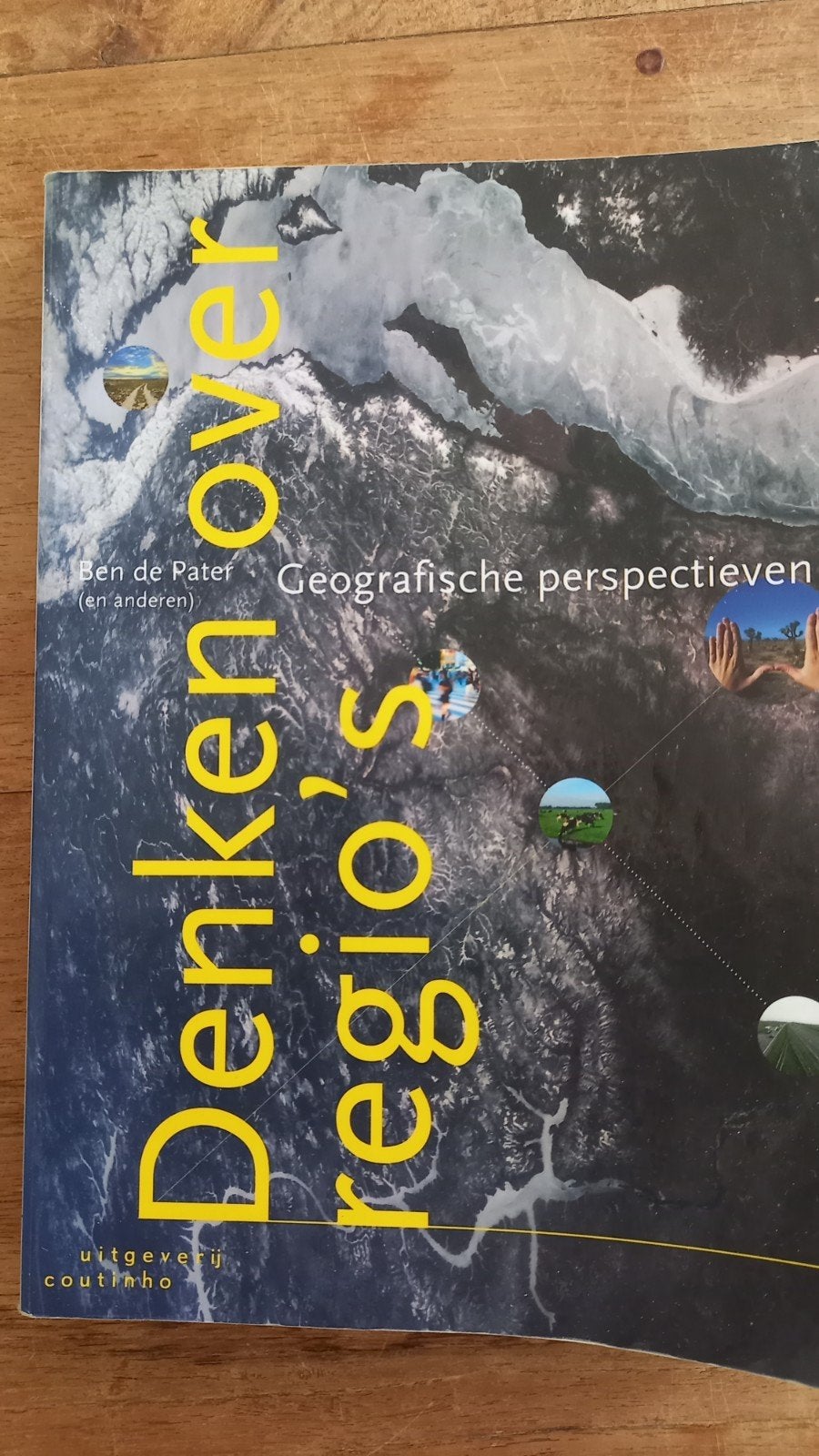 Bettina van Hoven - Denken over regio's, Boeken, Bettina van Hoven; Ben de Pater; Oedzge Atzema; Virginie Mama..., Sociale wetenschap