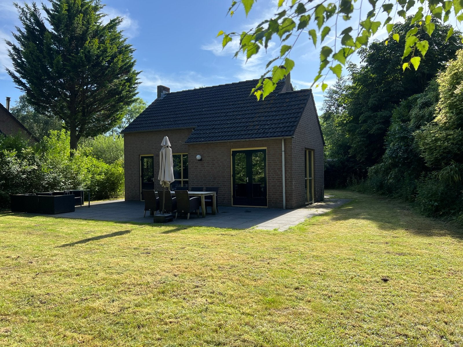 6 persoons vakantiehuis met sauna in Ewijk, Vakantie, Bed & Breakfasts en Pensions, Eigenaar, Wasmachine, Aan meer of rivier, Recreatiepark