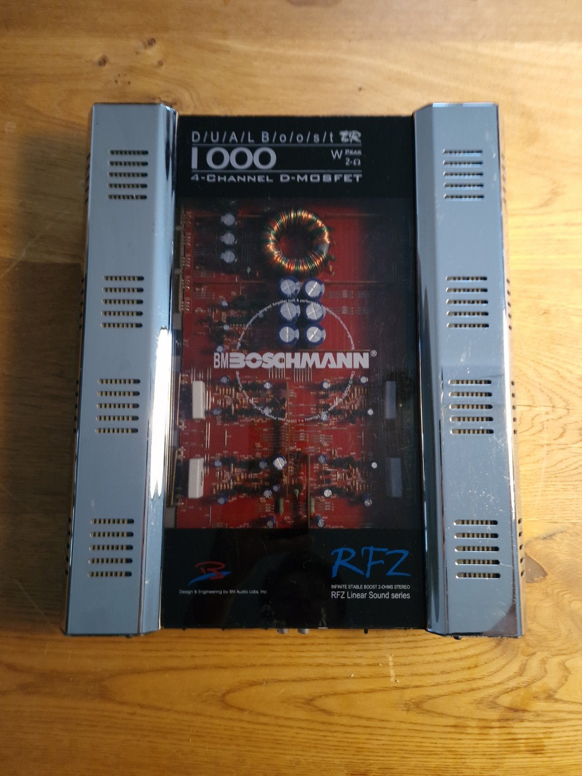 Boschmann RFZ PCH-9000Z 4-kanaals auto versterker 1000W, Auto diversen, Ophalen, Gebruikt