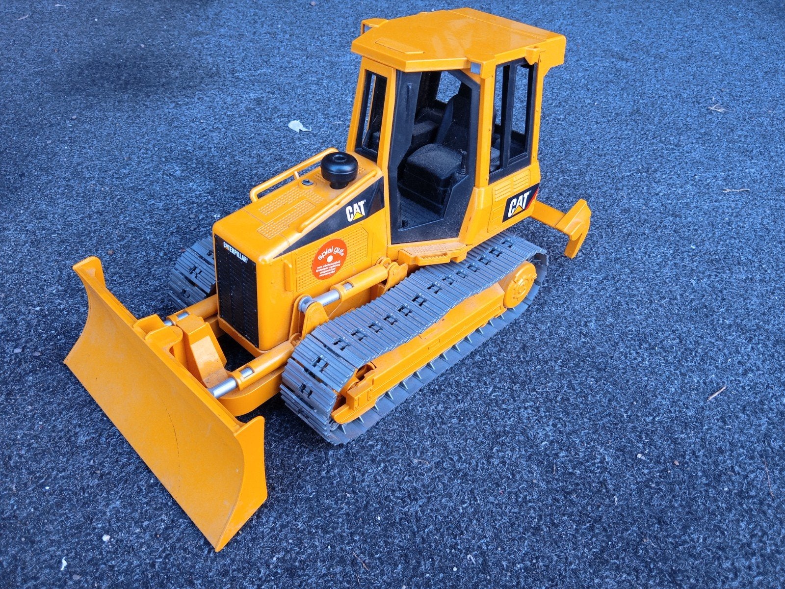 Bruder CAT Bulldozer - Speelgoedrupsdozer, Groter dan 1:32, Zo goed als nieuw, Truck, Ophalen