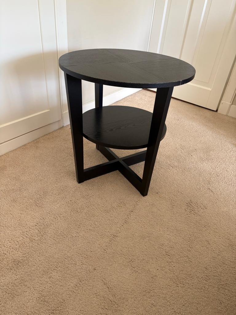 3 zwarte bijzettafeltjes, 60 cm rond, gratis af te halen, Huis en Inrichting, Ophalen, Rond, 55 tot 75 cm, Zo goed als nieuw