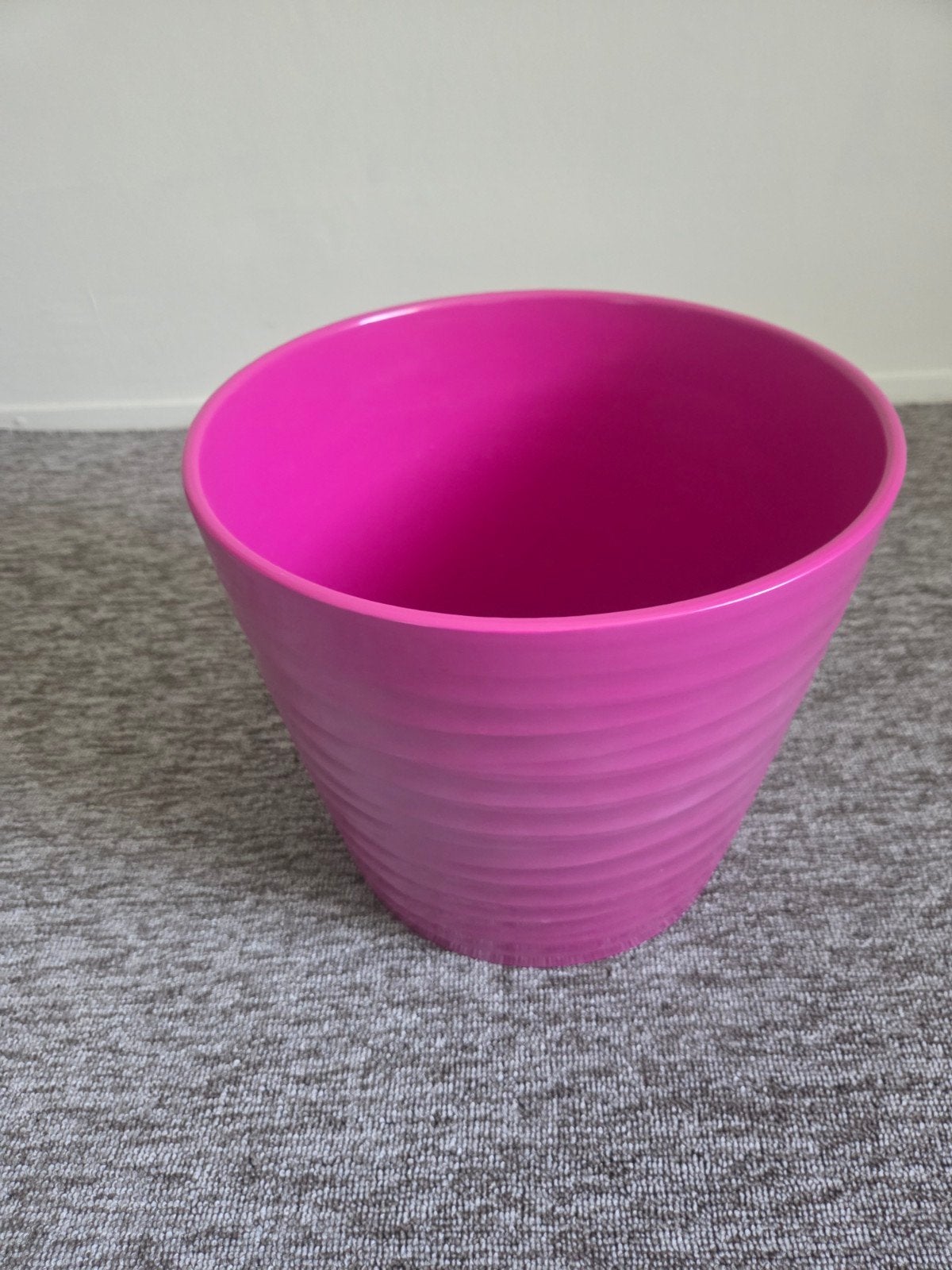 Grote keramische bloempot fuchsia/roze kleur, Gebruikt, Minder dan 40 cm, Aardewerk, Ophalen