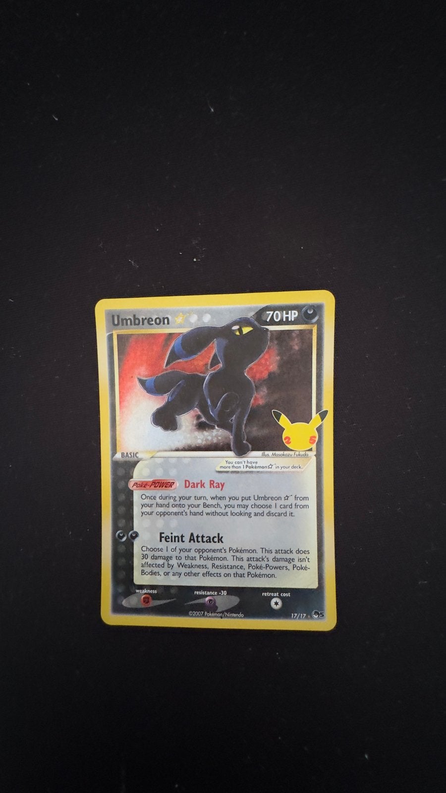 Pokemon Umbreon Gold Star 17/17 25th Anniversary, Ophalen of Verzenden, Zo goed als nieuw