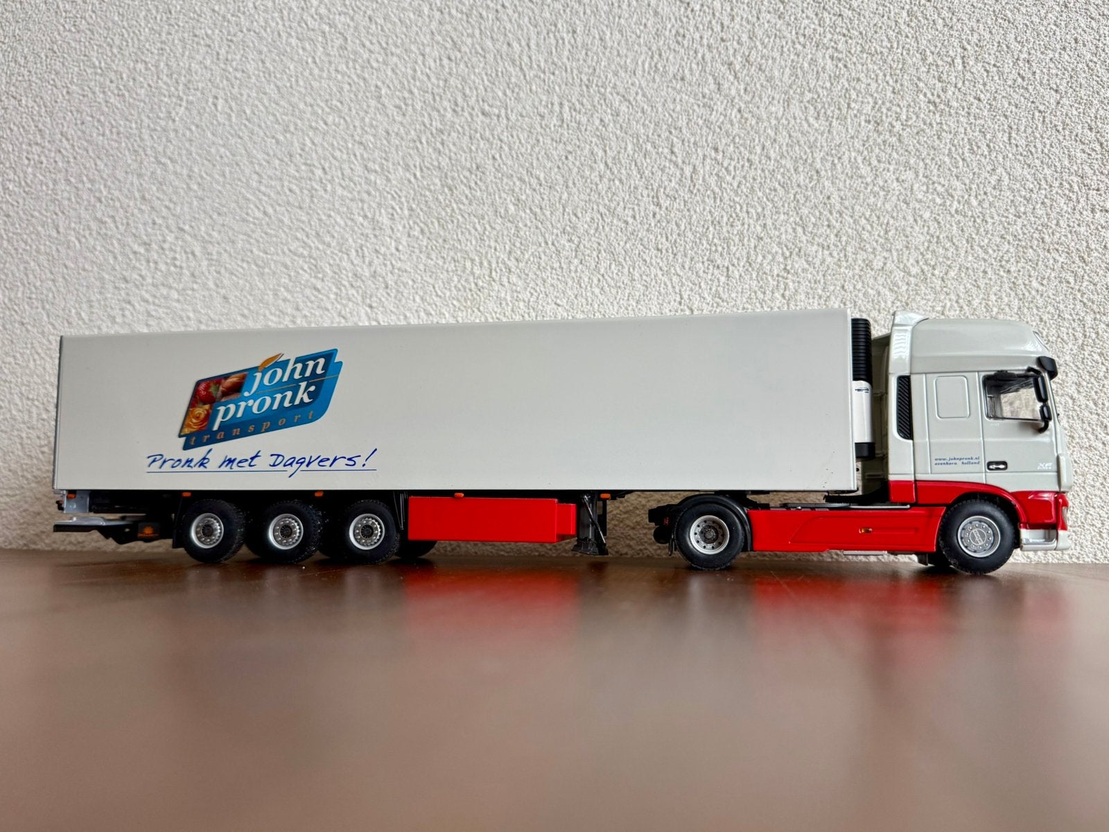 WSI models John Pronk Avenhorn- DAF XF SSC, Ophalen of Verzenden, Zo goed als nieuw, Bus of Vrachtwagen, Wsi
