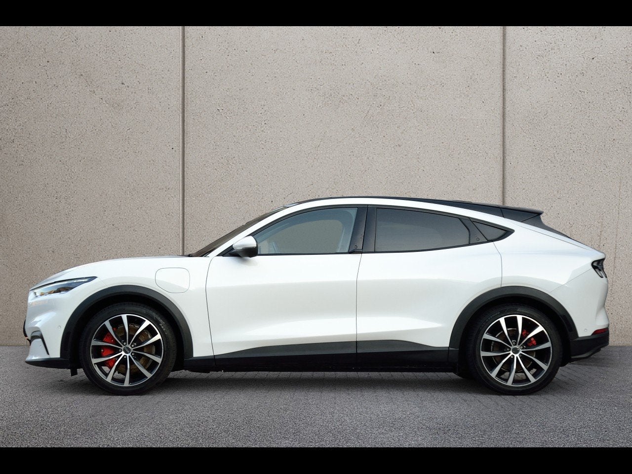 Ford Mustang Mach-E RWD 75 kWh SOH 92,5% | Panodak | B&O | C, Automaat, Achterwielaandrijving, Gebruikt, Wit