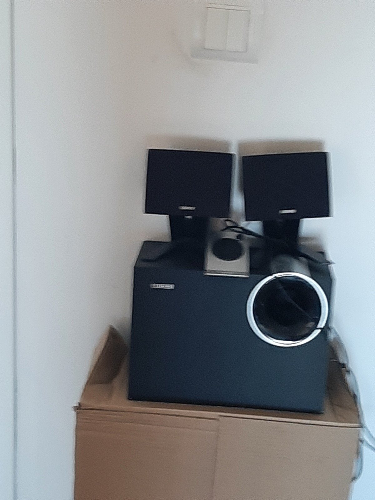EDIFIER PC Sound Systeem - 2.1 Luidsprekerset, Computers en Software, Pc speakers, Gebruikt, Audiokanaal 2.1, Ophalen of Verzenden
