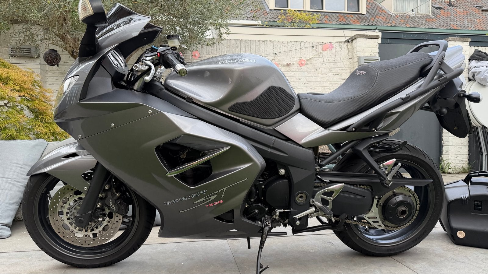 Triumph Sprint ST 1050 - Zeer goede staat, Motorrijbewijs A, Gebruikt, 3 cilinders, Particulier