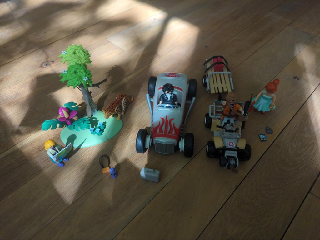 Playmobil set: jungle, raceauto en quad, Kinderen en Baby's, Speelgoed | Playmobil, Ophalen of Verzenden, Zo goed als nieuw, Los playmobil