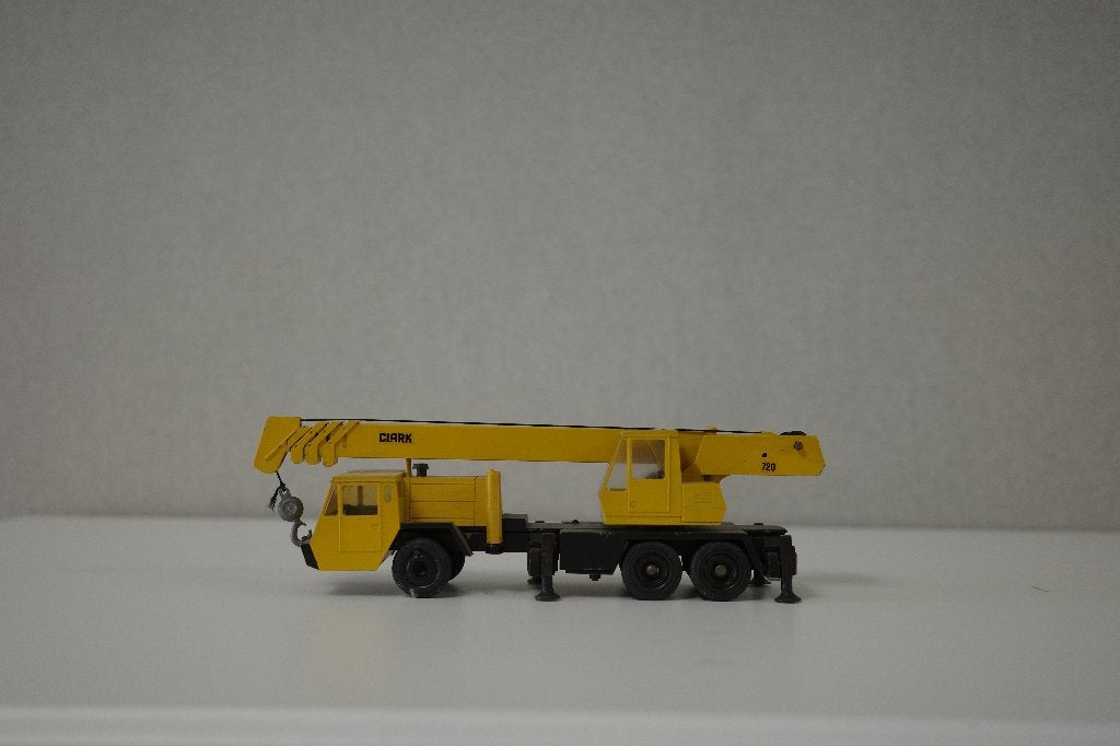 miniatuur vrachtwagen kraanwagen, Ophalen of Verzenden, Gebruikt, Bus of Vrachtwagen, NZG