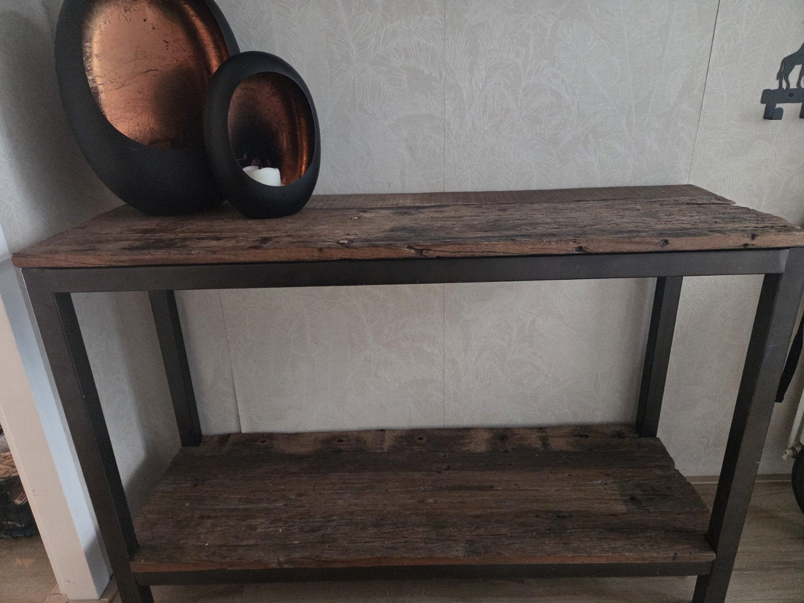 Industriële sidetable van oud eiken en metaal, Overige houtsoorten, Gebruikt, 50 tot 100 cm, 100 tot 150 cm