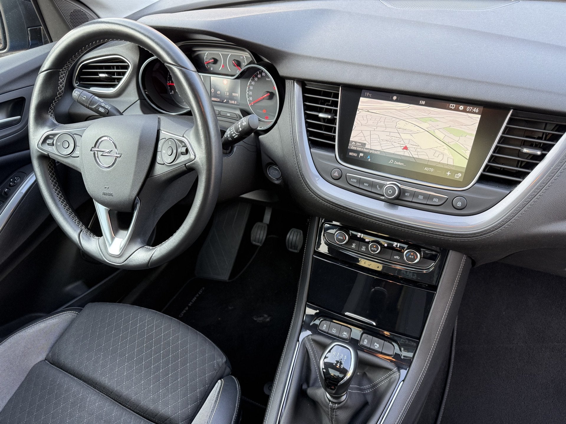 Opel Grandland X 1.2 Turbo 130pk Executive, Pano | Clima | N, 1350 kg, Gebruikt, Euro 6, 1199 cc