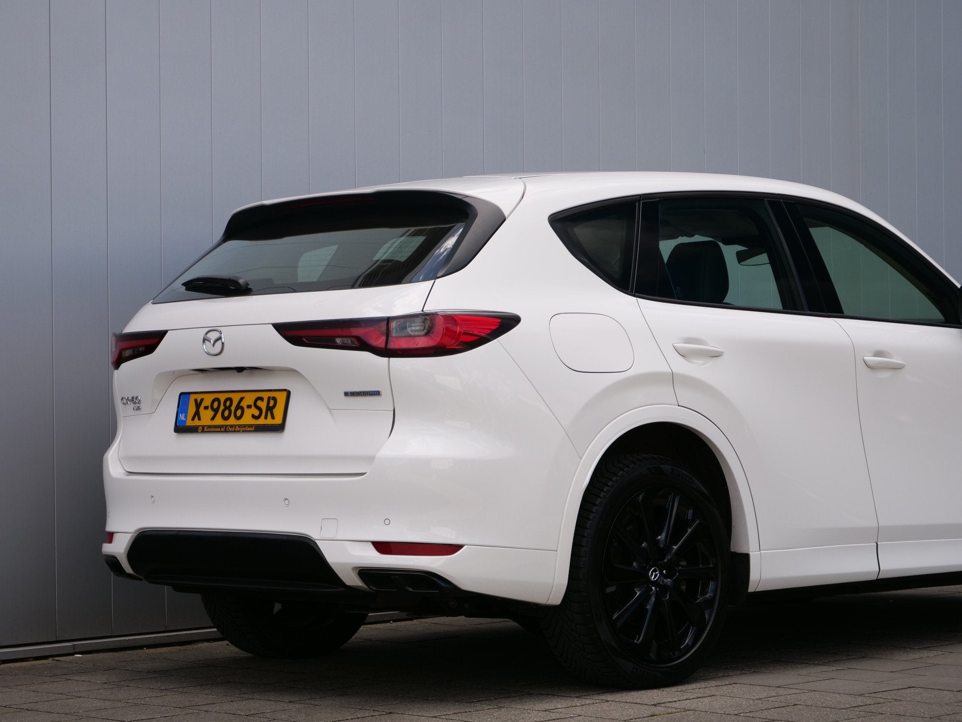 Mazda CX-60 2.5 e-SkyActiv PHEV Homura 327 Pk Automaat Navi, Auto's, Mazda, Automaat, Gebruikt, 4 cilinders, 2500 kg