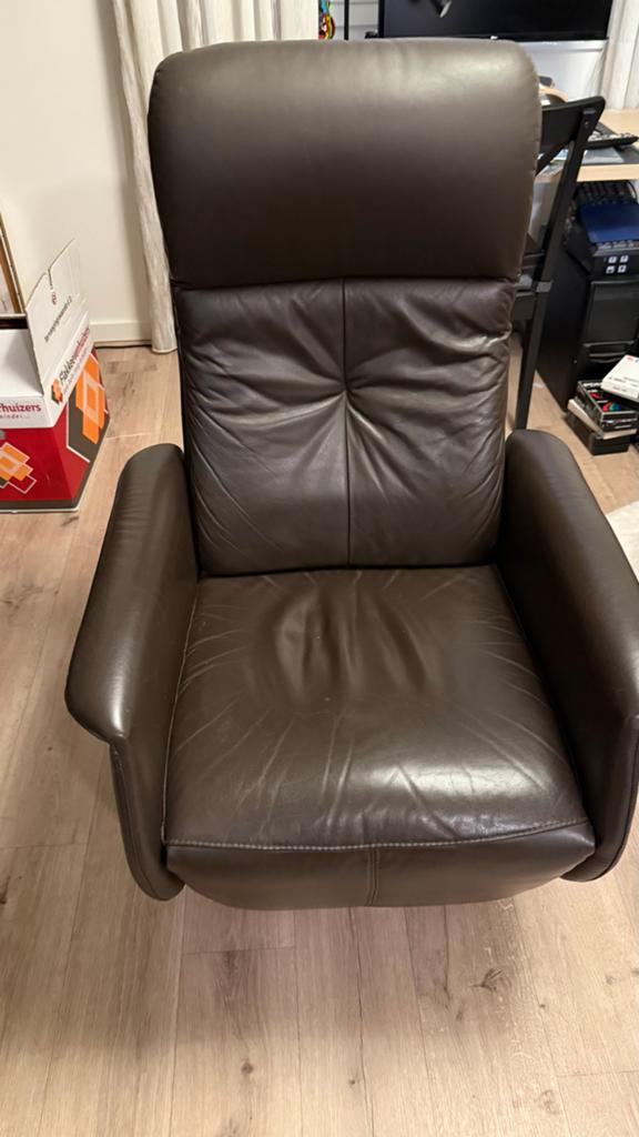Leren Relaxfauteuil - Bruin. Electrisch verstelbaar, Huis en Inrichting, Fauteuils, Ophalen, Gebruikt, Leer, 75 tot 100 cm