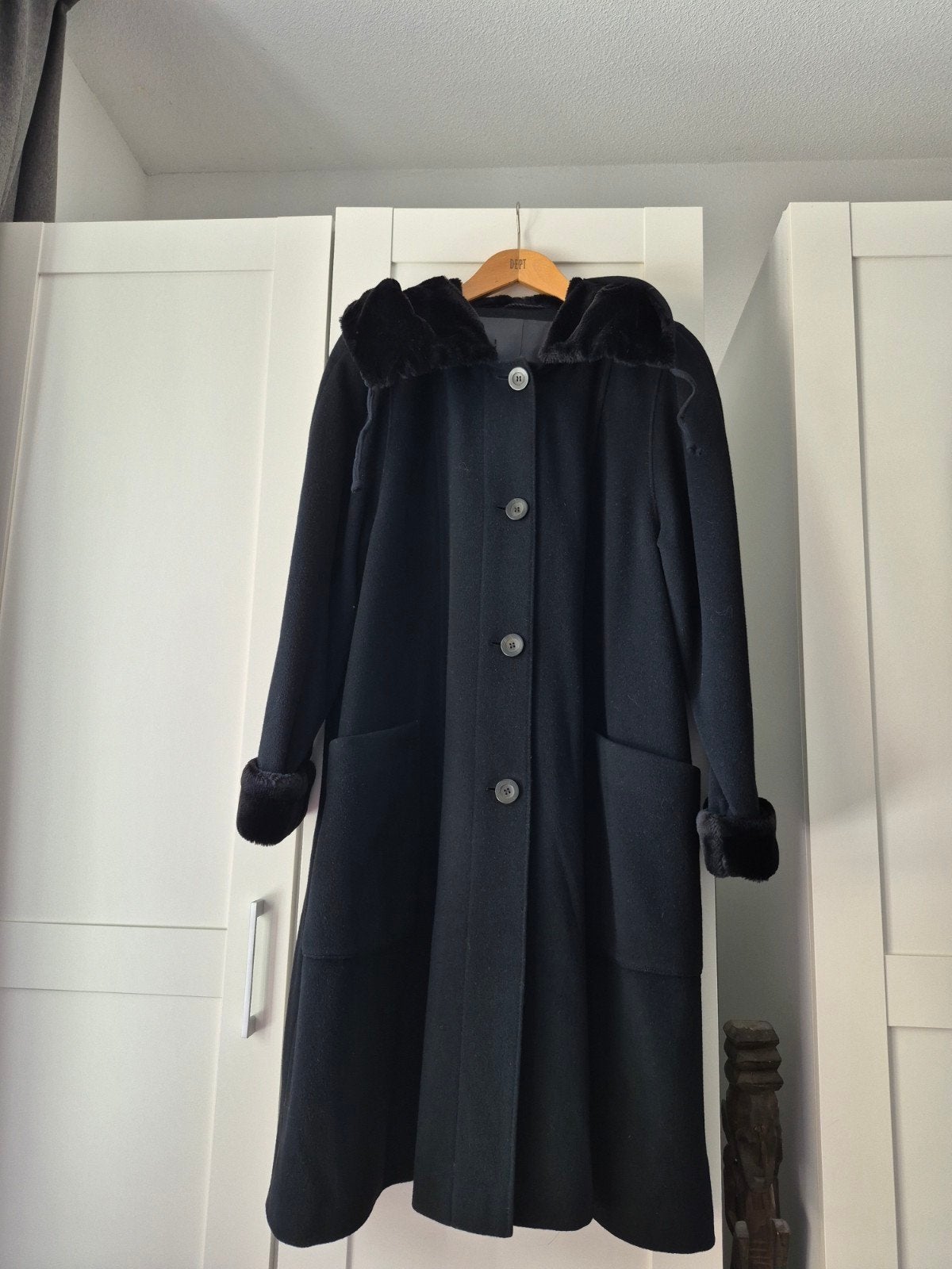Zeer Mooie Wollen Cashmere Jas van Jolipel by Niedieck mt 42, Kleding | Dames, Zwart, Maat 42/44 (L), Ophalen of Verzenden, Zo goed als nieuw