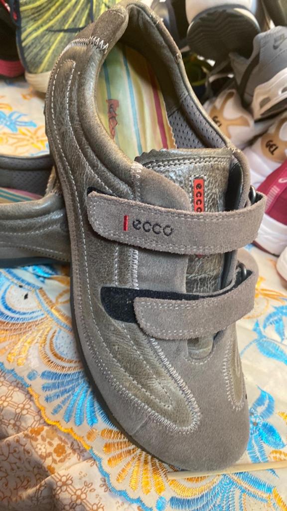 Nieuwe Ecco schoenen maat 41, Ophalen of Verzenden, Zo goed als nieuw