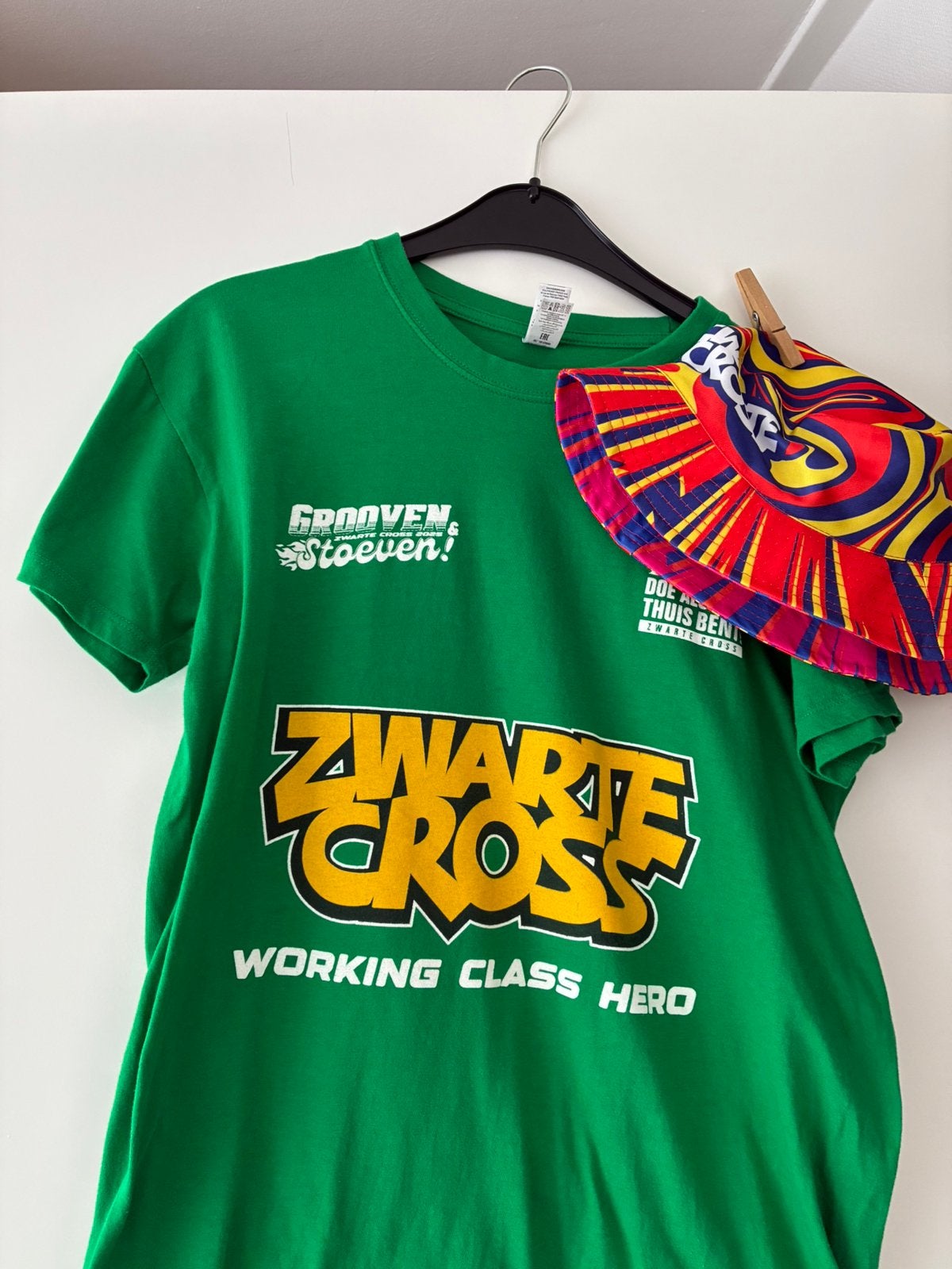 Zwarte Cross shirt en hoedje, Ophalen of Verzenden, Nieuw