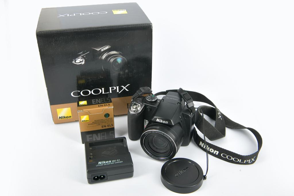 Nikon Coolpix P 80 digitale fotocamera in doos, Gebruikt, Compact, 10 Megapixel, Ophalen of Verzenden